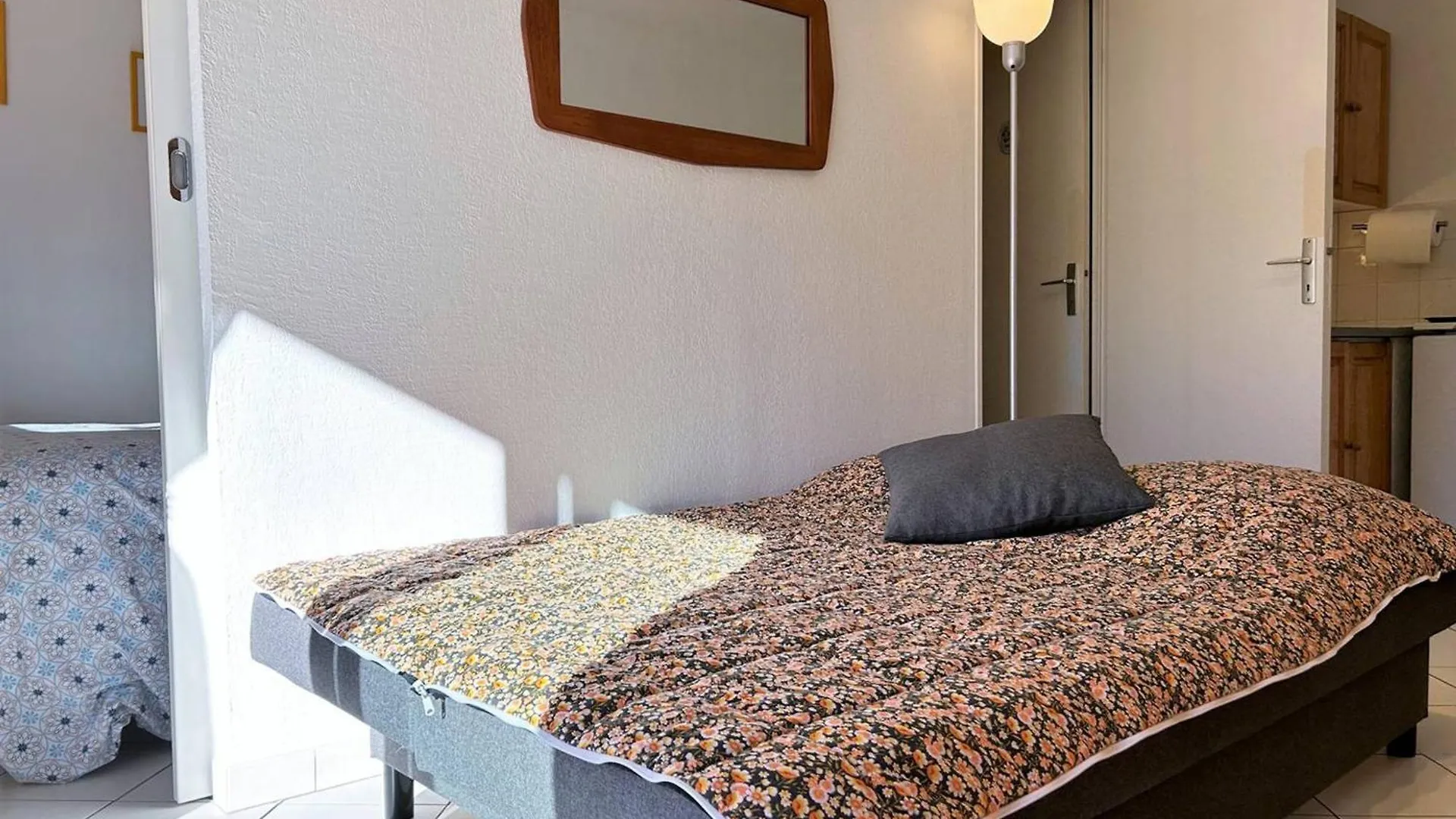 Apartment Appartement Climatise, 4 Couchages, Centre-Ville Du Lavandou, Proche Plage, Parking Inclus - Fr-1-251-580 Le Lavandou