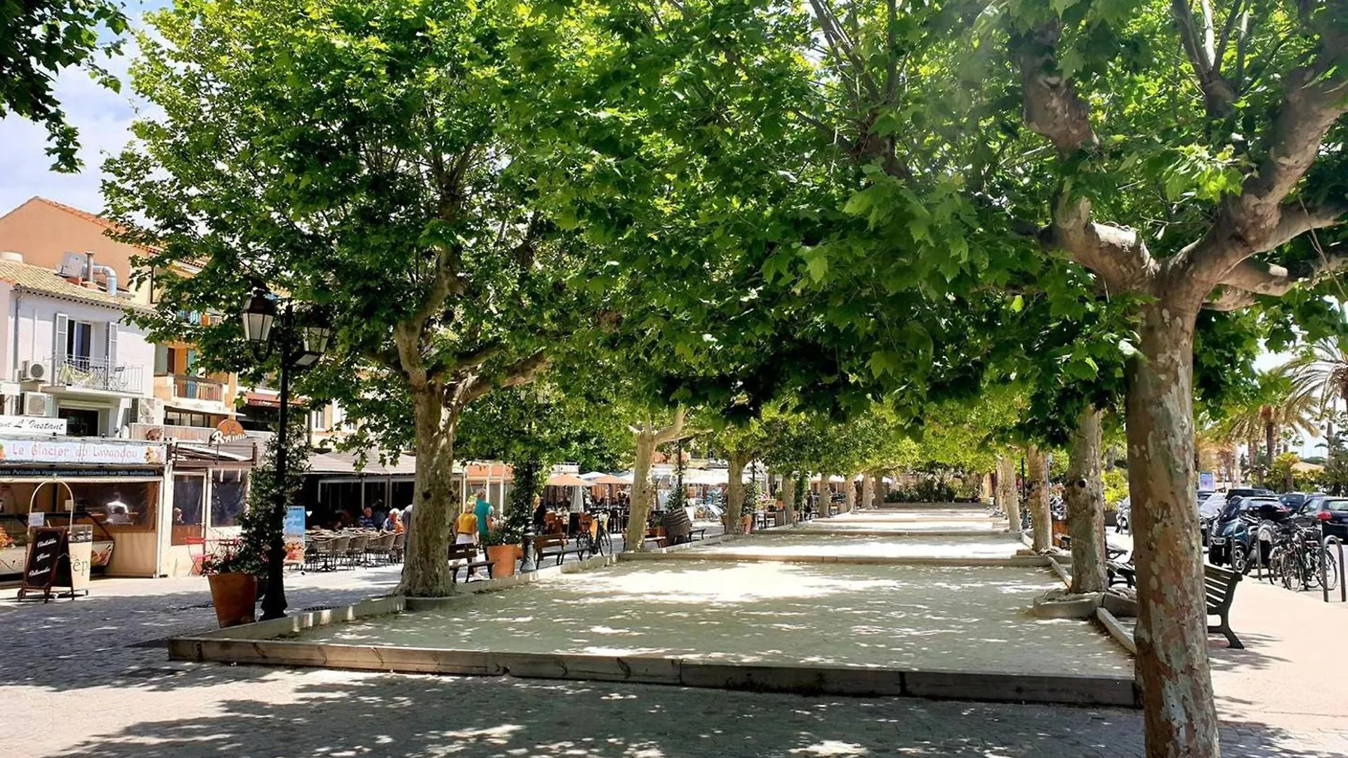 Apartment Appartement Climatise, 4 Couchages, Centre-Ville Du Lavandou, Proche Plage, Parking Inclus - Fr-1-251-580 Le Lavandou